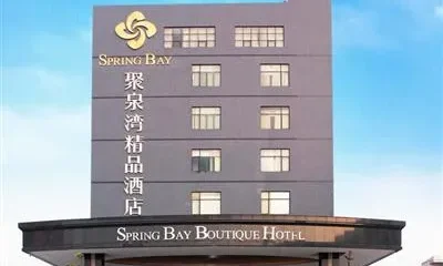 Spring Bay Hotel