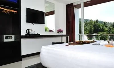 Lae Lay Suites Phuket