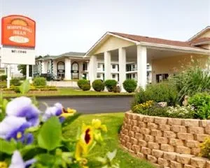 Whispering Hills Inn