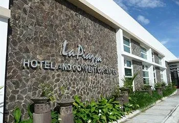 La Piazza Hotel and Convention Center