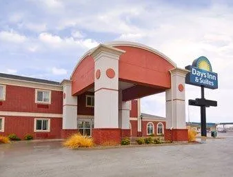 Days Inn & Suites Dumas