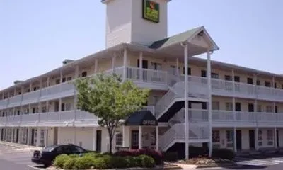 Sun Suites of Suwanee