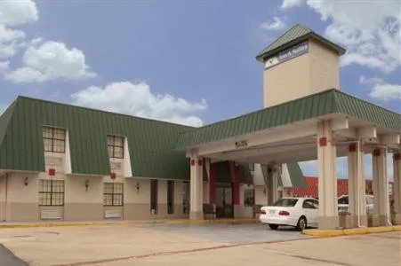 Americas Best Value Inn And Suites Denton