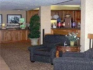 Bend Inn & Suites