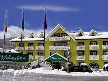 AlpHoliday Dolomiti Wellness & Fun Hotel