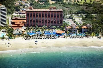 Barcelo Ixtapa Beach