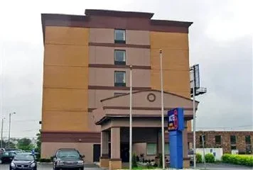 Motel 6 Calumet Park