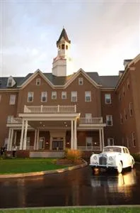 The Delafield Hotel