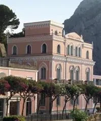 Hotel Capri