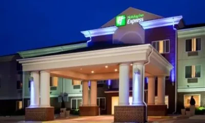 Holiday Inn Express Hotel & Suites Vermillion