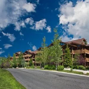 Black Bear Lodge Condos