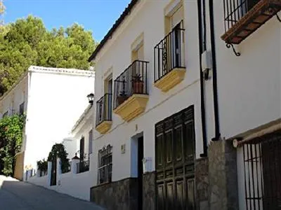 El Gastor Village Lodgings B&B