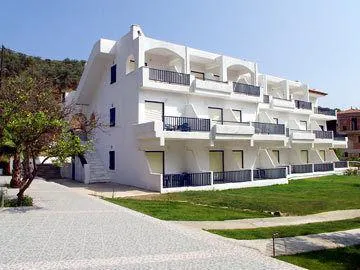 Vasilis Studios Poros