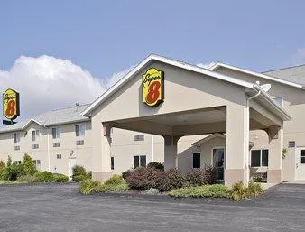 Super 8 Motel Bettendorf