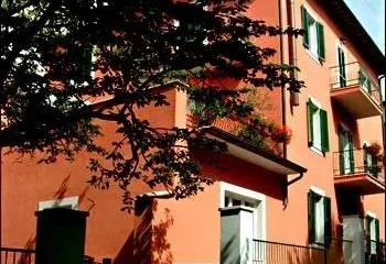 Casa Lilla Bed & Breakfast and Holiday Apartment