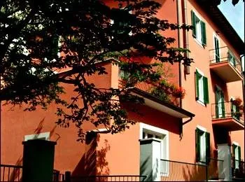 Casa Lilla Bed & Breakfast and Holiday Apartment