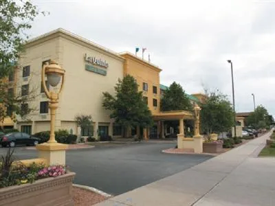 La Quinta Inn & Suites Milwaukee/Glendale - Bayshore