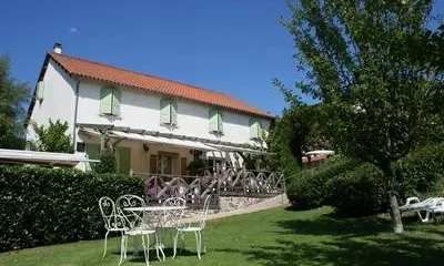 Hotel Auberge De La Tomette Vitrac (Auvergne)