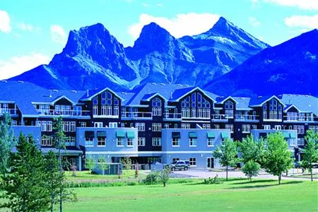 Mountain Valley Inn Resort Canmore