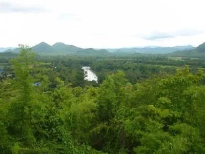 Saiyok River House Resort Kanchanaburi