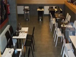 Hotel Hostal Domus Burgos