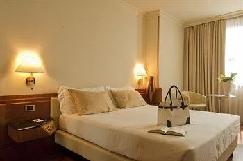 Hotel B4 Verona Leon d'Oro Hotel
