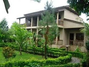 Hotel Unique Wild Resort