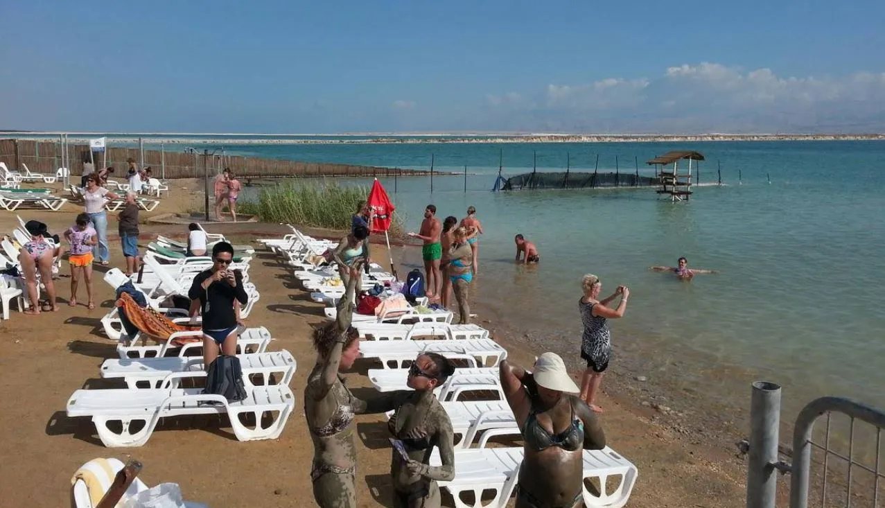 Aloni Neve Zohar Dead Sea