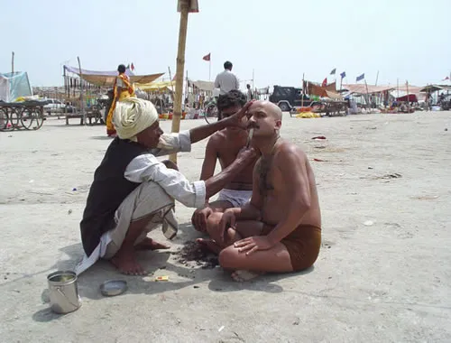 «Бритье перед омовением»- к рассказу «Индия - путешествие провинциалов - Аллахабад и Бхопал»