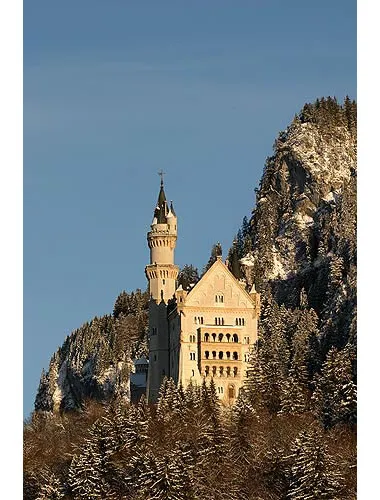 Замок Нойшванштайн