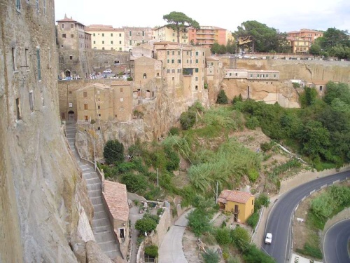 Pitigliano