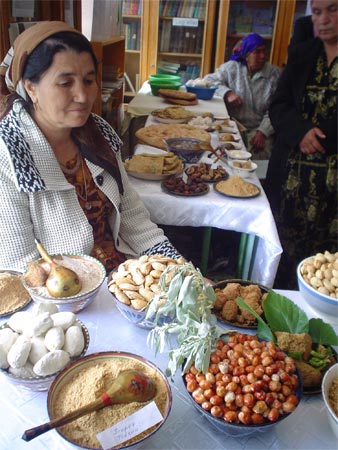 Эти блюда предназначались для туристов, то есть для нас. Как это поместилось в мой желудок?