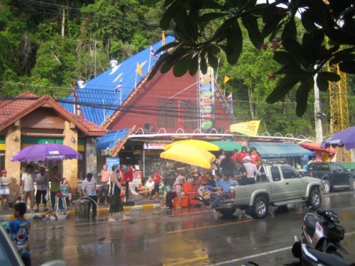 Новый год на острове Слон (Songkran on Koh Chang)