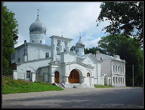 Ц. Варлаама Хутынского