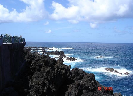 Мадейра. Porto Moniz