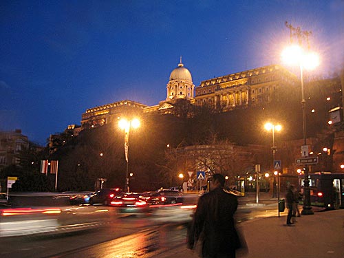 Будайский замок (Buda Castle) ночью.