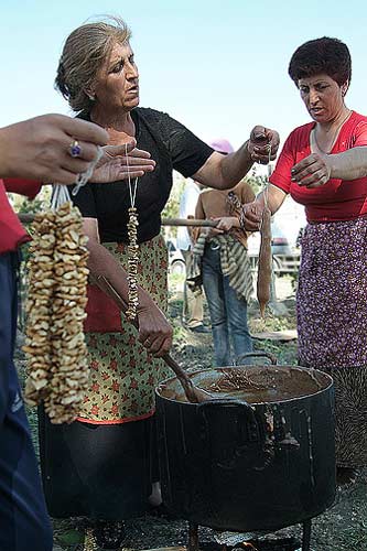 Вот так делают чурчхелу