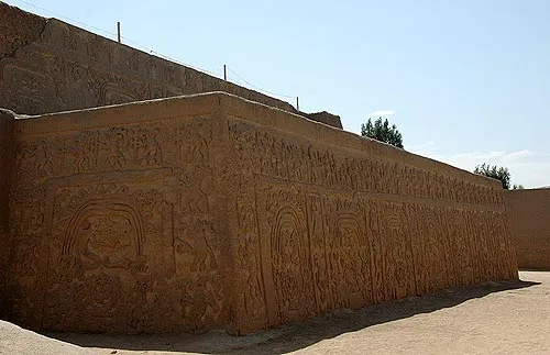 Храм Ла Хуака Драгон (посвященный радуге)