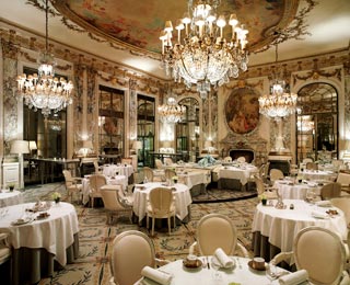 Le Meurice - Париж, Франция. Фото: travelandleisure.com