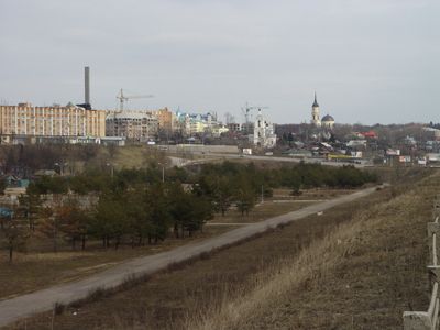 Въезд в город со стороны бора