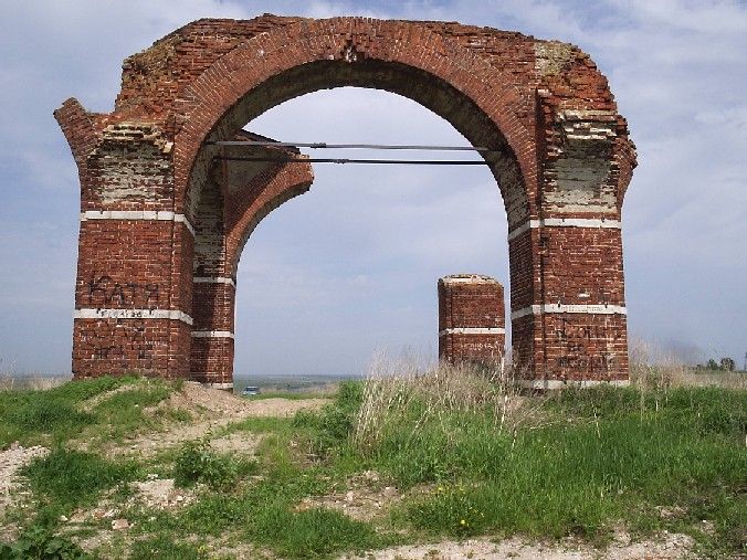 Старая Рязань. Остатки ворот