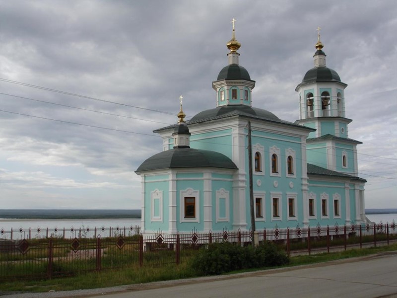 Якутия. Покровск. Покровская церковь