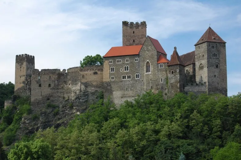 Замок Хардегг