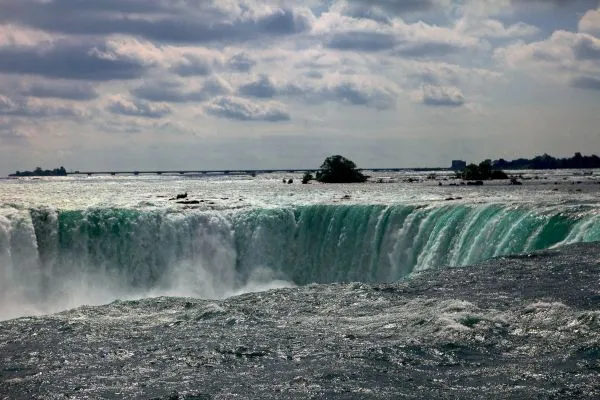 Niagara falls
