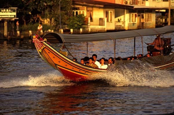 BANGKOK Longtail boat