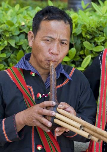 Chiang Rai. Mae Salong village. Folk music