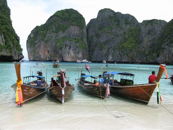 Phi-Phi-Leh. Maya Bay