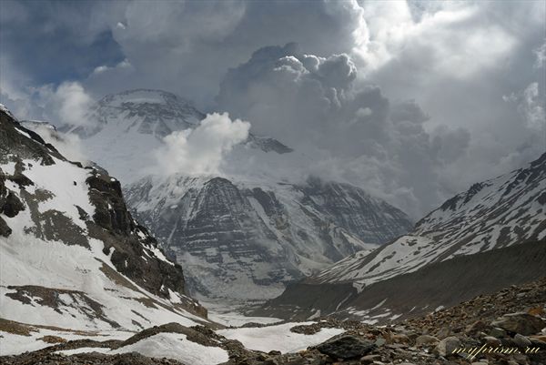 Её величество Дхаулагири. Полный фоторассказ можно посмотреть тут: http://www.myprism.ru/Travels/Dhaulagiri.html