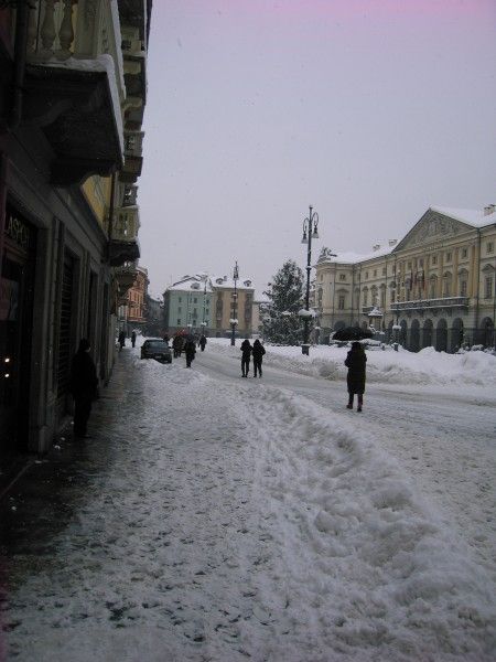 Аоста. центральная площадь