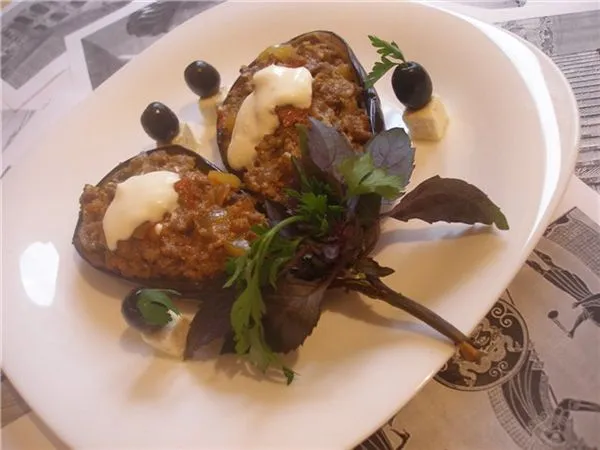 Баклажаны с бараниной